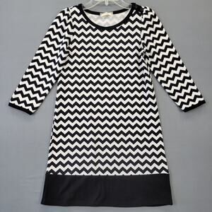 Soprano Black White Mini Dress Stretch 3/4 Sleeves Chevron Stripes Womens Size L